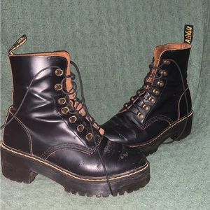 LEONA WOMEN'S VINTAGE SMOOTH LEATHER HEELED BOOTS